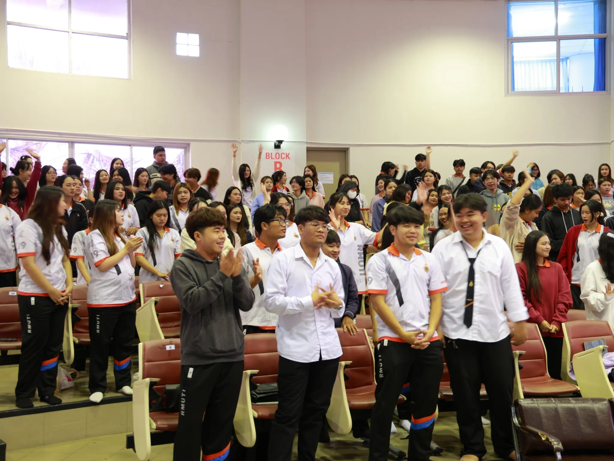 LINE_ALBUM_2026.2.24_260224_56_56_11zon