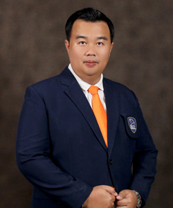 นายกุลเชษฐ ชุ่มเย็น