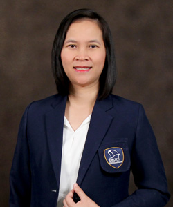 นางนฤชล พันธุรัตน์